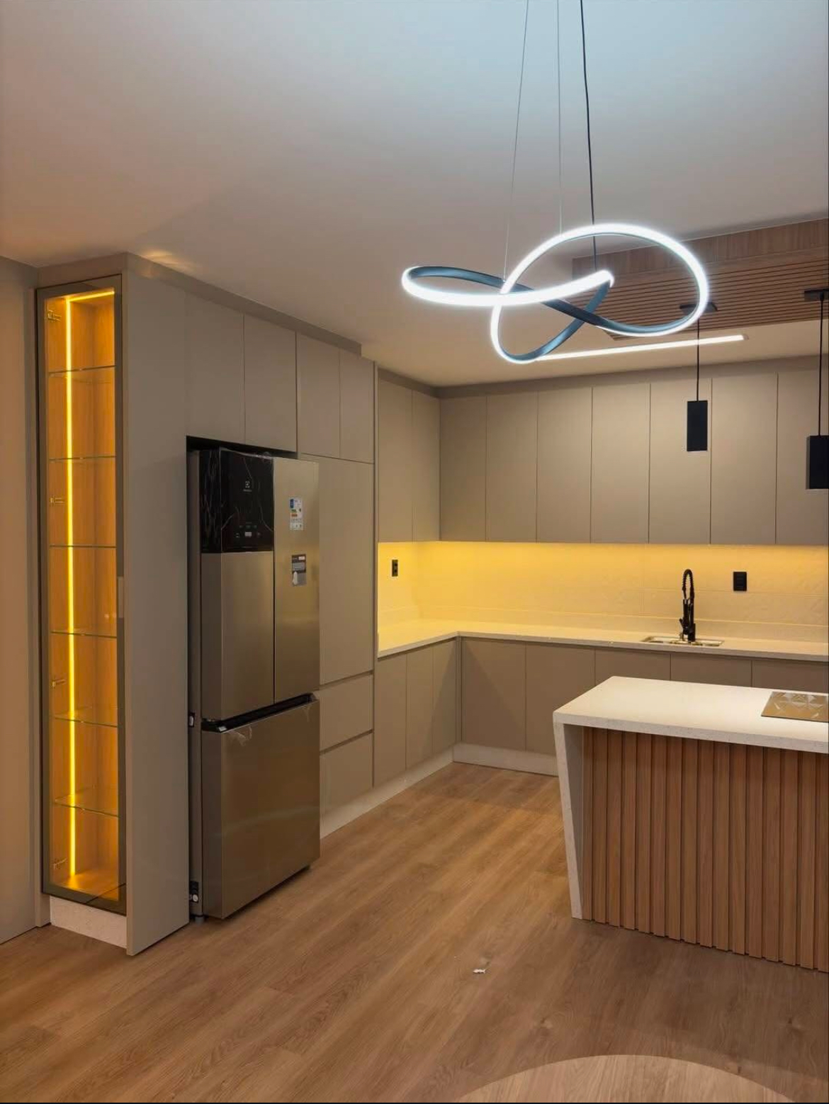 Cuisine sur mesure — Projet 01 · Détails et finitions